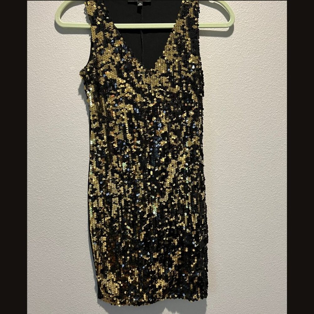 Impulsive Black & Gold Sequin Cocktail Dress